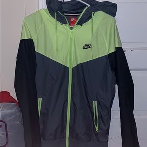 Nike Jackets & Coats - Nike Windbreaker Nike Jackets & Coats - Nike Windbreaker